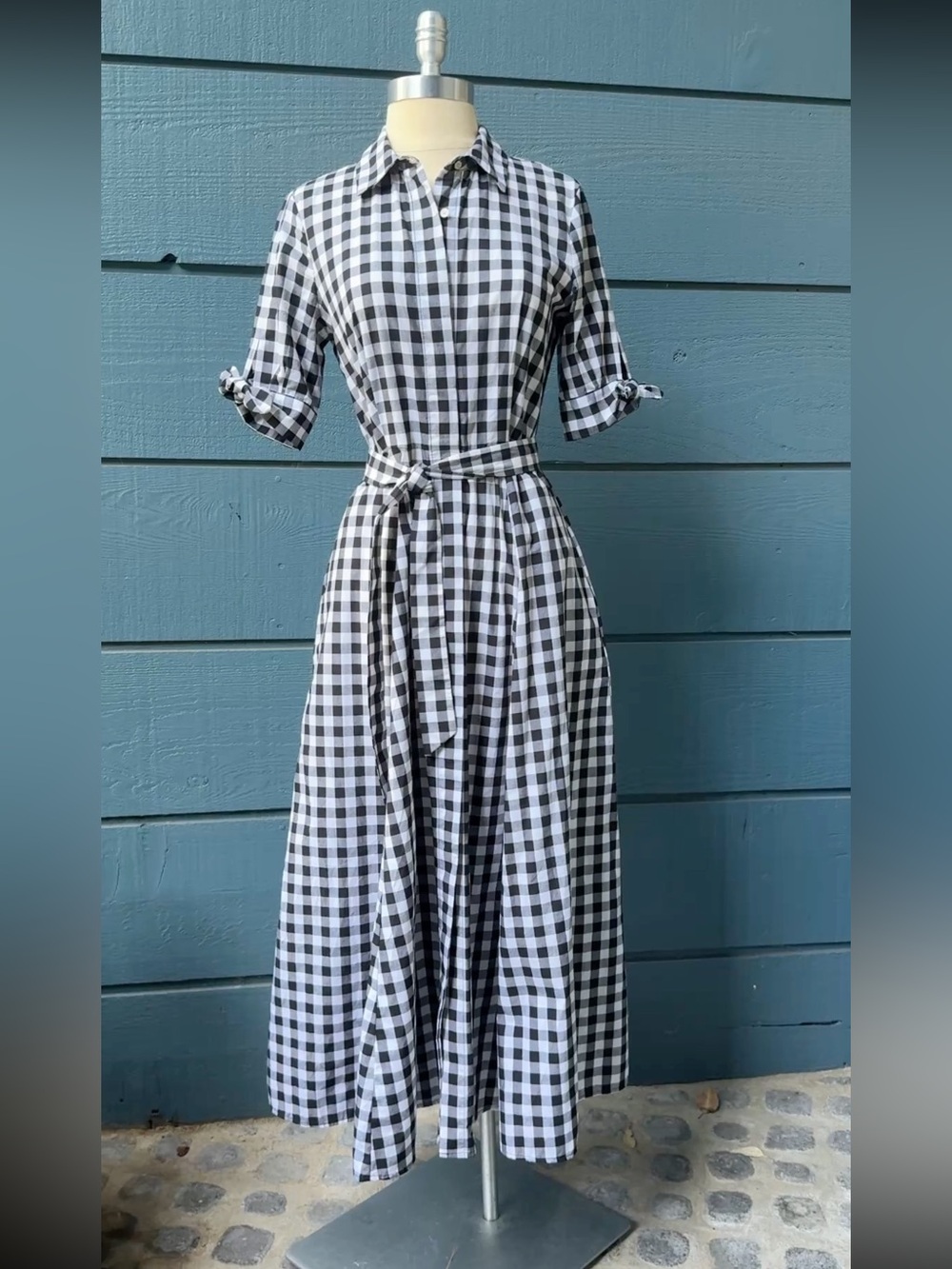 Classic Calvin Klein Black & White Gingham Shirt Dress with Tie Waist 🖤